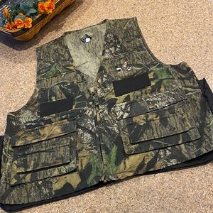 Quail Unlimited Camouflage Camo Vest Mossy Oak Hunting Large